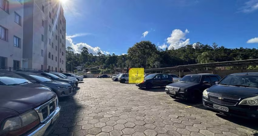 Apartamento com 2 dormitórios à venda, 40 m² por R$ 145.000,00 - Nova Califórnia - Juiz de Fora/MG