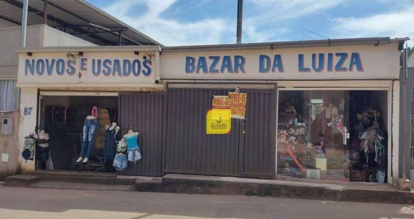 Casa com 2 dormitórios à venda, 200 m² por R$ 250.000 - Cachoeira - Juiz de Fora/MG.