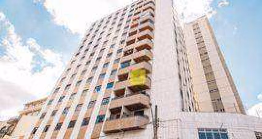 Apto com 4 quartos (suíte), varanda, 2 vagas, elevador e portaria 24h no São Mateus