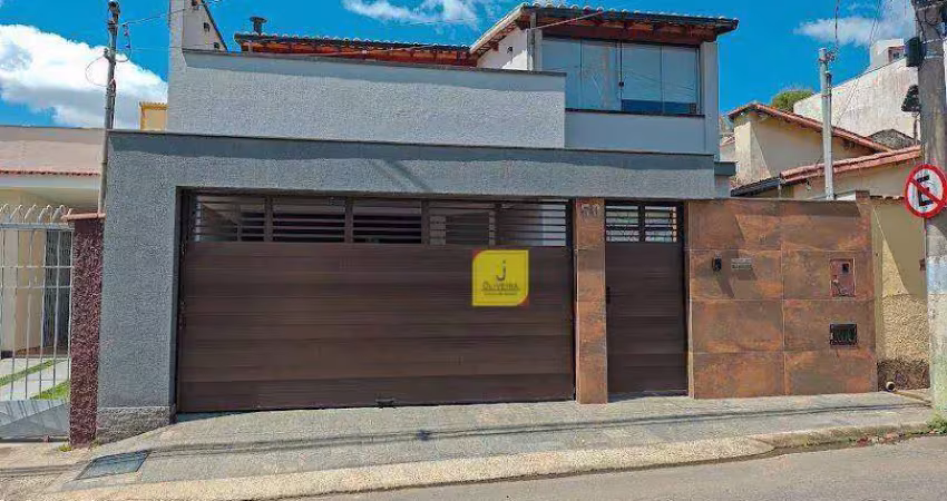 Casa com 4 quartos (suíte), espaço gourmet, quintal e 3 vagas no são pedro