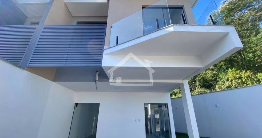 Casa Geminada à venda, 3 quartos, 1 suíte, 2 vagas, Bom Retiro - Ipatinga/MG
