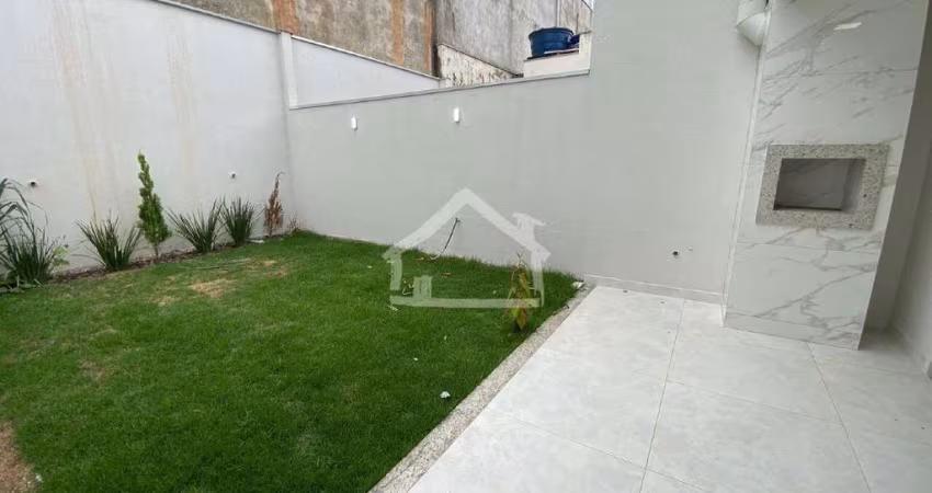 Casa Geminada à venda, 3 quartos, 1 suíte, 2 vagas, Residencial Bethânia - Santana do Paraíso /MG