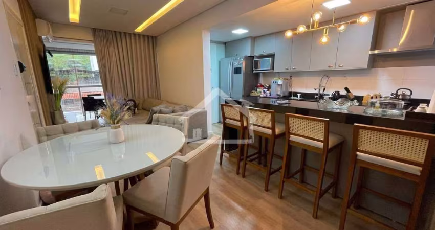 Apartamento à venda, 2 quartos, 1 suíte, 1 vaga, Veneza II - Ipatinga/MG