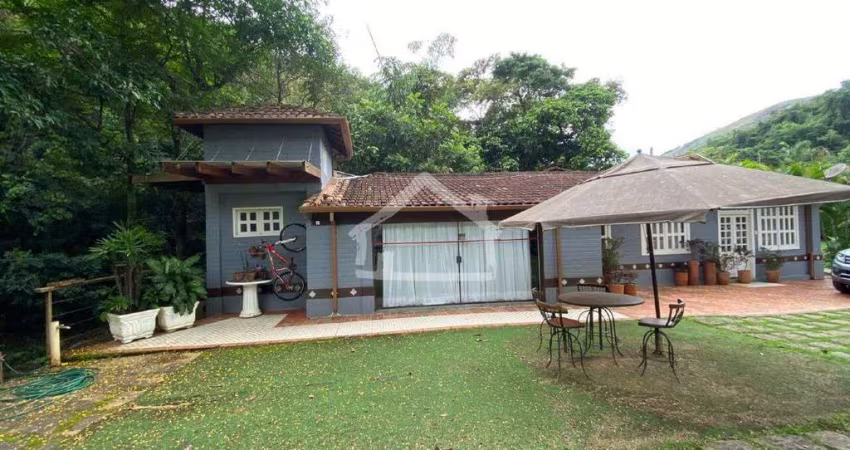 Casa para aluguel, 3 quartos, 2 suítes, 2 vagas, Condomínio Canto das Águas - Ipatinga/MG