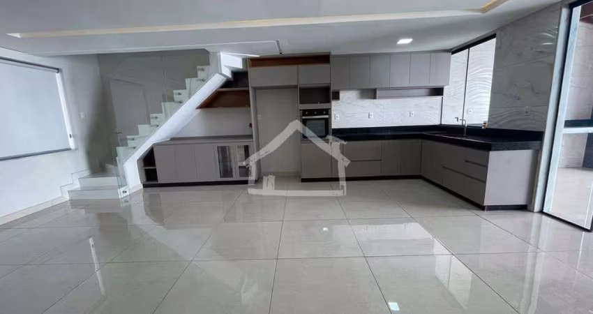 Casa Geminada à venda, 3 quartos, 1 suíte, 2 vagas, Veneza II - Ipatinga/MG