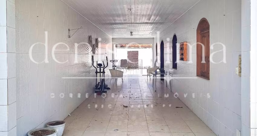 Casa - Atalaia próximo Passarela Caranguejo