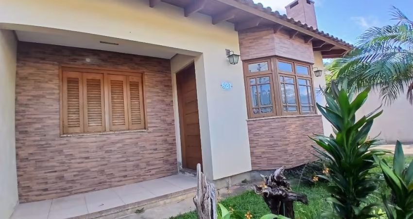 CASA COM TERRENO 360M²