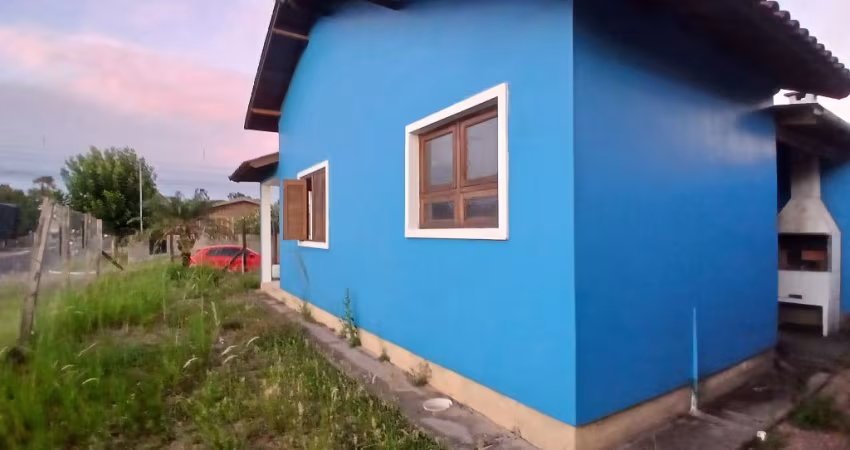 CASA DE ESQUINA NO BAIRRO JARDIM DOS LAGOS