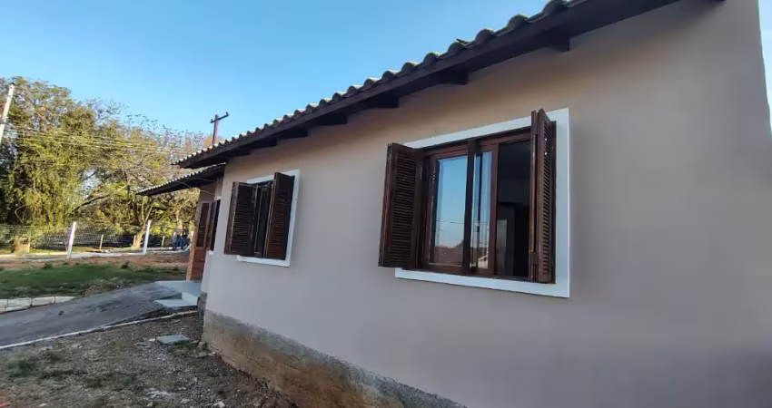 Casa com 2 quartos à venda na Avenida Vinte de Setembro, 213, Ermo, Guaíba