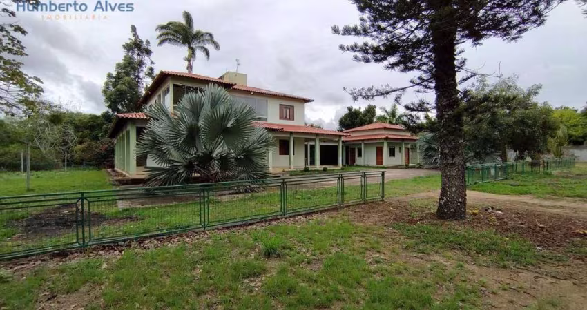 Chácara com 5 dormitórios, 180000 m² - venda por R$ 1.500.000,00 ou aluguel por R$ 3.000,00/mês - Espírito Santo - Vitória da Conquista/BA