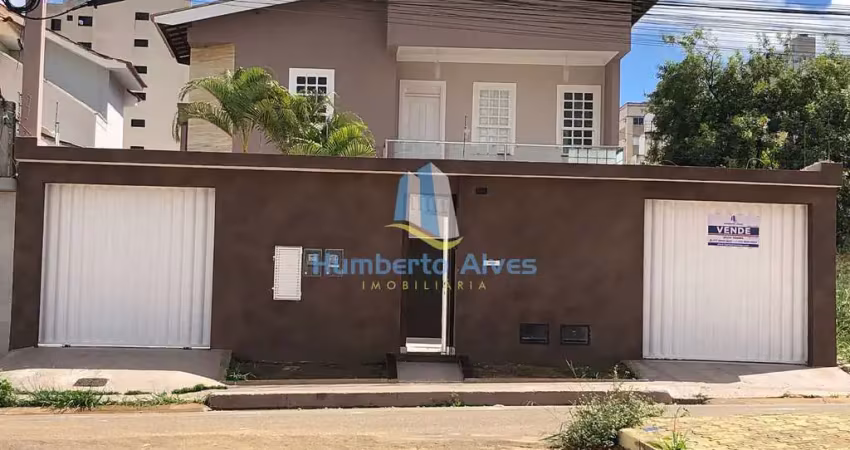 Casa com 6 quartos à venda na Rua São Francisco de Assis, 6, Candeias, Vitória da Conquista