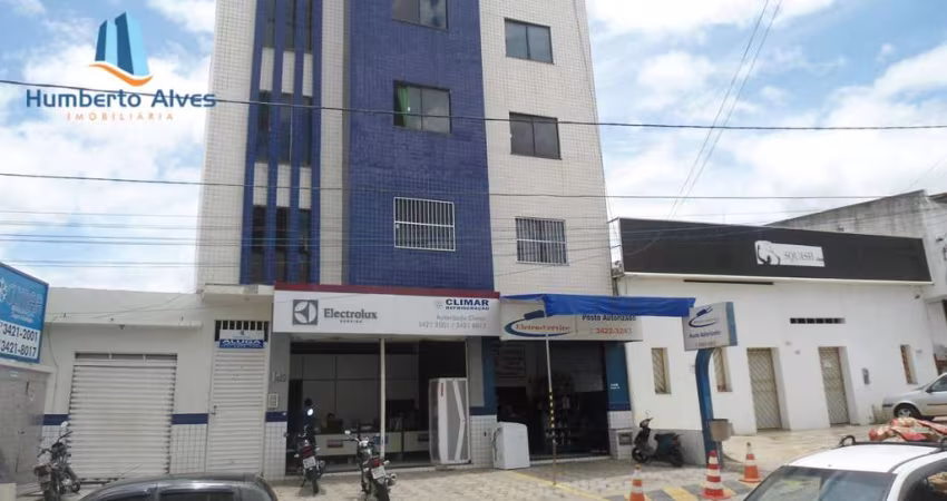 Apartamento com 1 dormitório para alugar, 40 m² por R$ 720,00/mês - Sumaré - Vitória da Conquista/BA