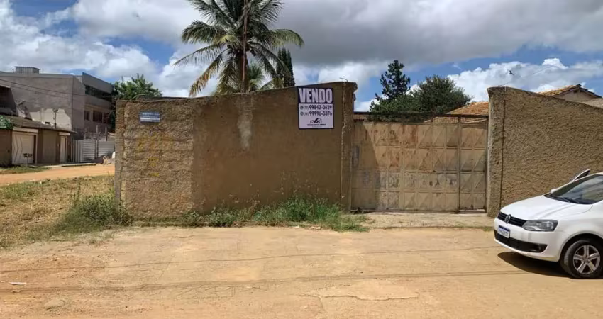 Terreno à venda na Rua Cedro Roxo, Felícia, Vitória da Conquista