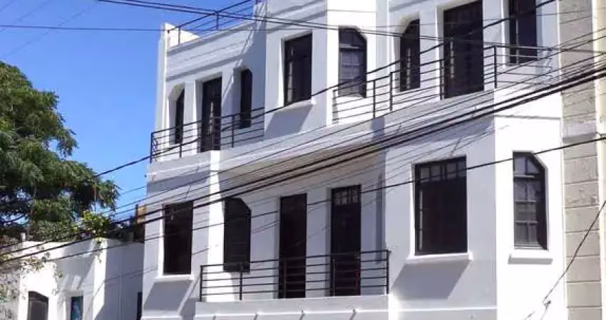 Kitnet semimobiliado, próx. a parada para ufsm, centro de santa maria/rs