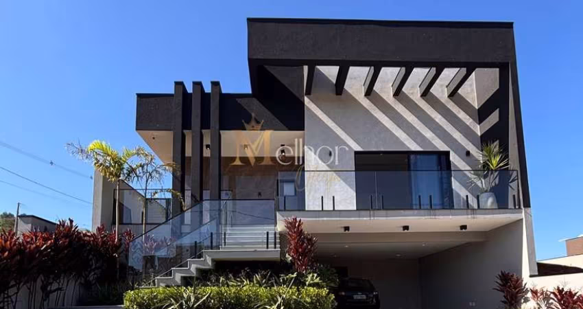 Casa de Condomínio à Venda em Bragança Paulista