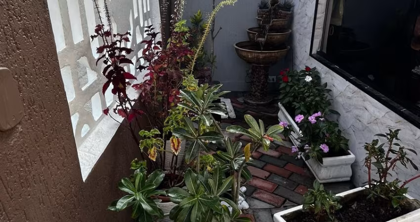 APARTAMENTO COM DIREITO A VAGA DE GARAGEM