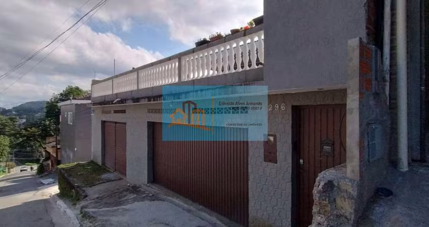 CASA COM SALÃO COMERCIAL  JD NOVO PARELHEIROS