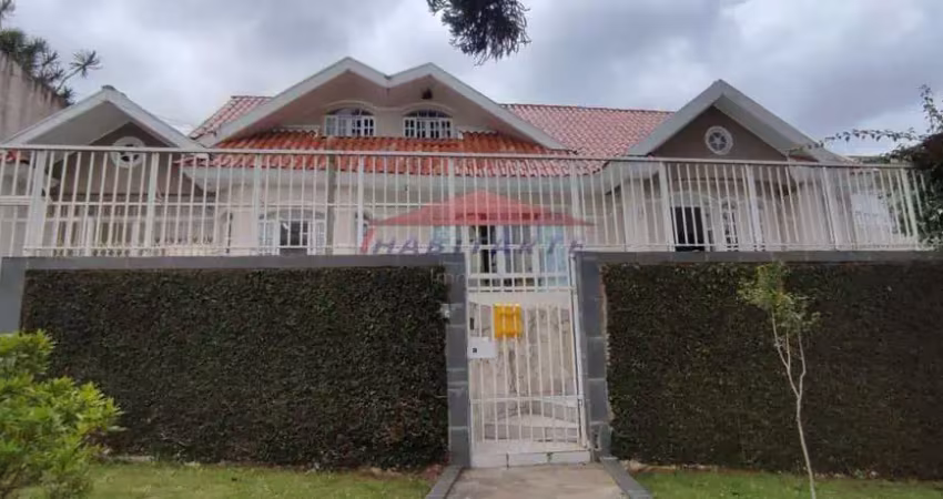 Casa com 3 quartos para alugar na Rua Senador Nereu Ramos, 250, Guabirotuba, Curitiba