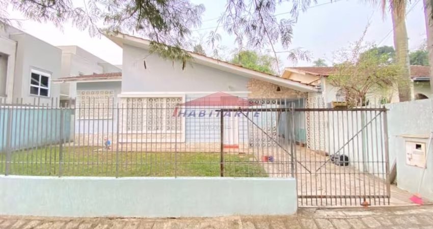 Terreno com Casa e Edícula à Venda ? Localização Privilegiada