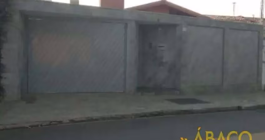 Casa com 4 quartos à venda na Vila Brasília, São Carlos 