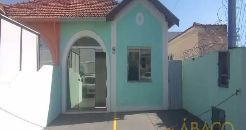 Casa comercial para alugar no Centro, São Carlos 