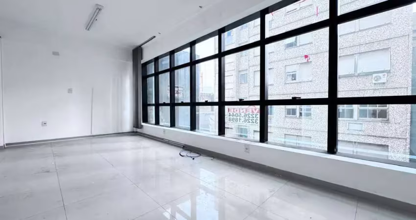 Sala comercial à venda no Centro, Porto Alegre 