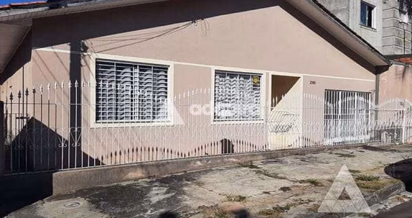 Casa à venda 5 Quartos, 1 Vaga, 438.9M², Orfãs, Ponta Grossa - PR