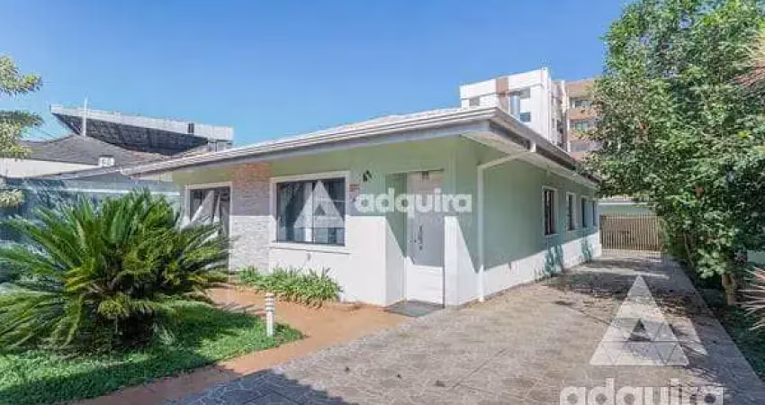 Casa térrea na vila estrela, contendo 4 quartos, sendo 1 suíte