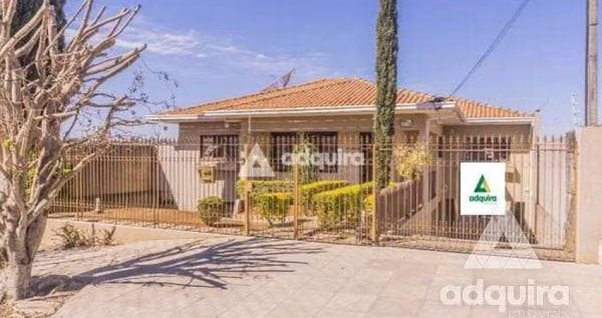 Casa à venda 5 Quartos, 2 Suites, 4 Vagas, 525M², Oficinas, Ponta Grossa - PR
