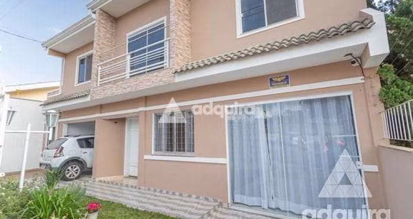 Casa à venda 5 Quartos, 2 Suites, 2 Vagas, 325M², Neves, Ponta Grossa - PR
