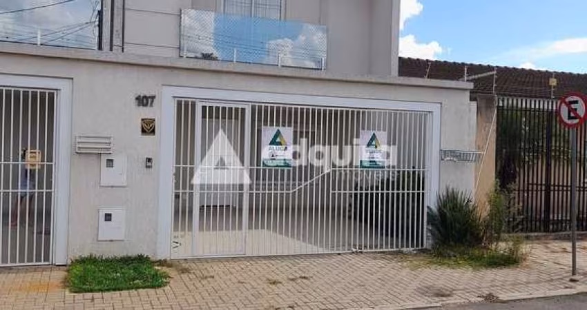 Ótimo sobrado semimobiliado para venda, com 3 suítes, 98,21m², Ponta Grossa, PR