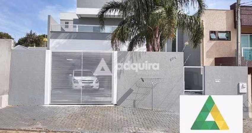 Sobrado para venda 3 Quartos, 1 Suite, 2 Vagas, 200.26M², Uvaranas, Ponta Grossa - PR