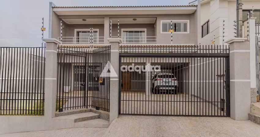 Casa à venda, Nova Rússia, 04 quartos, Edícula com churrasqueira, Ponta Grossa, PR