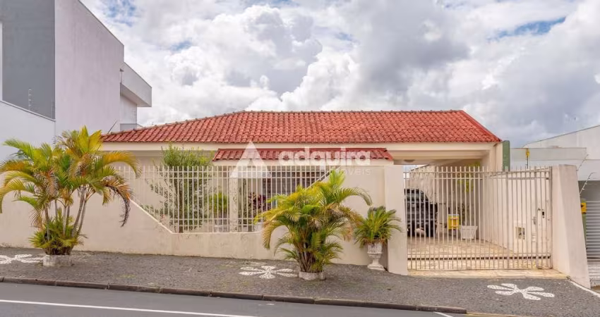 Casa à venda  e Locação  em OrfÃs com 3 Quartos, 1 Suite,  e edicula