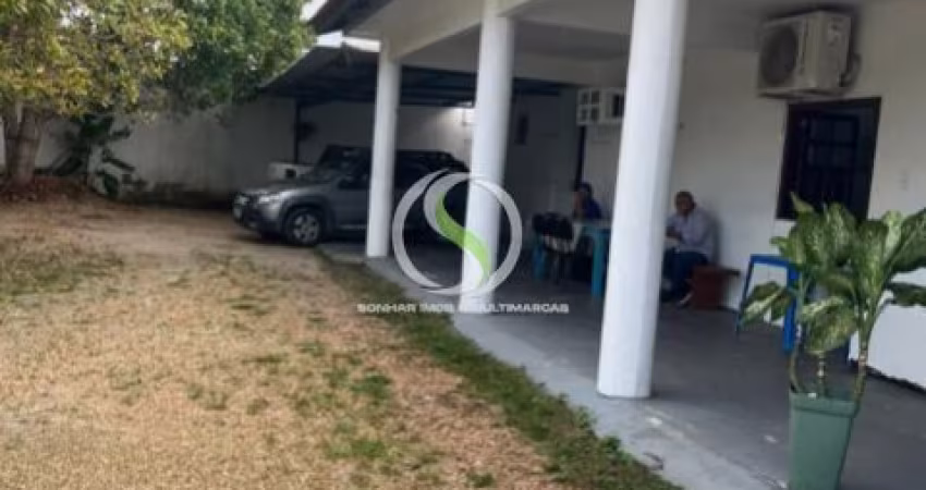Aluga-se Casa Comercial - 335 m² - Ideal para Empresas - Parque 10