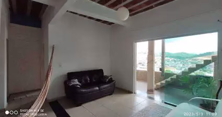 Casa em Júlia Kubitschek  -  Coronel Fabriciano