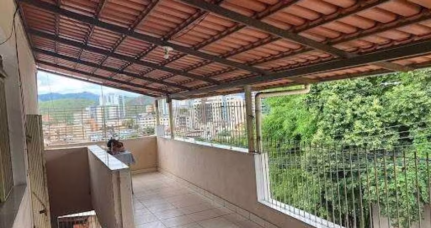 Casa à venda no Santa Terezinha I - Coronel Fabriciano