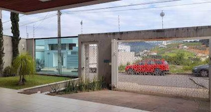 Casa em Belvedere  -  Coronel Fabriciano