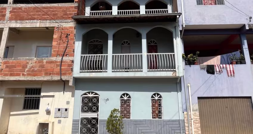Casa Duplex à venda no São Domingos