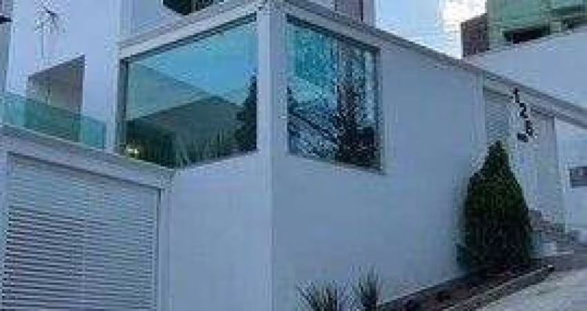 Casa em Canaã  -  Ipatinga