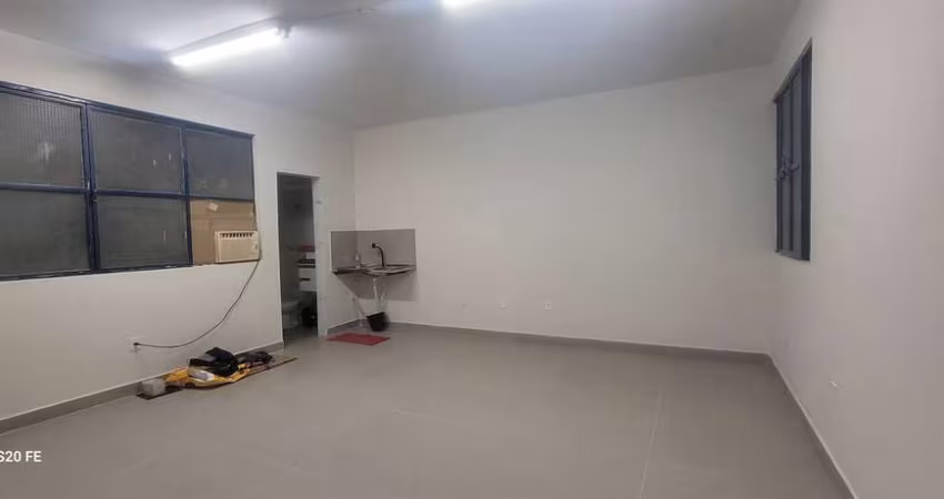Kitnet à venda no centro _ Timóteo