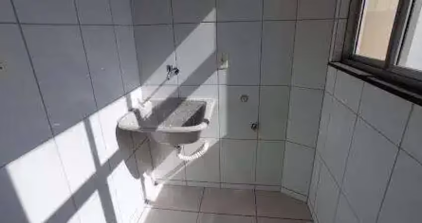 Apartamento com 2 quartos para alugar no Veneza, Ipatinga 