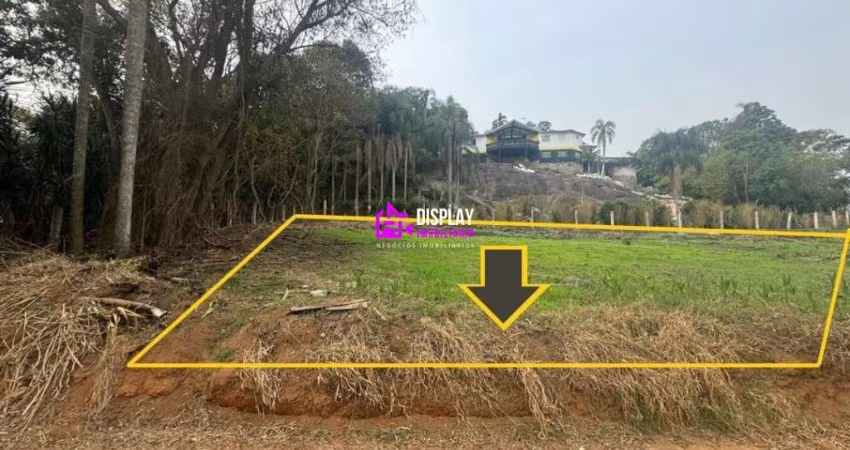 Terreno à venda na Rua Benedito Godinho do Nascimento, 01, Dois Córregos, Ibiúna