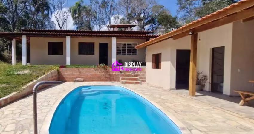 Casa em condomínio fechado com 2 quartos à venda na Rua Principal, 02, Votorantim, Ibiúna