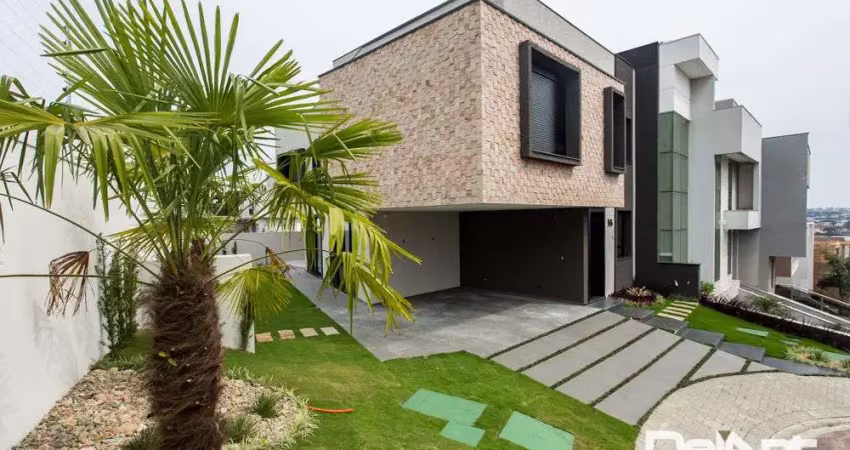 Residência tripléx no condomínio residencial vila paradiso - bairro uberaba