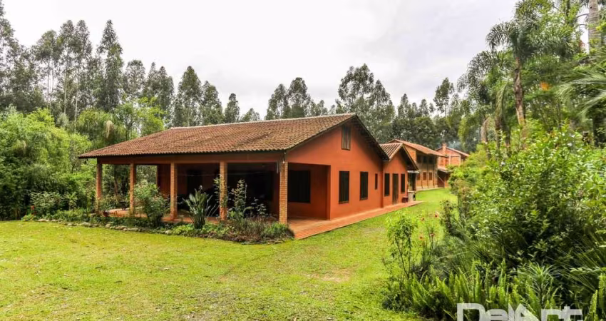 Chácara maravilhosa com 7 dormitórios à venda por R$ 2.400.000,00 - Cunhupã - Rio Negro/PR