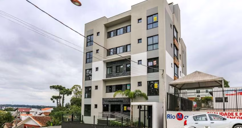 Apartamento NOVINHO - Espaçoso - Semi-mobiliado -ótima localização - Rio Negro/Pr.