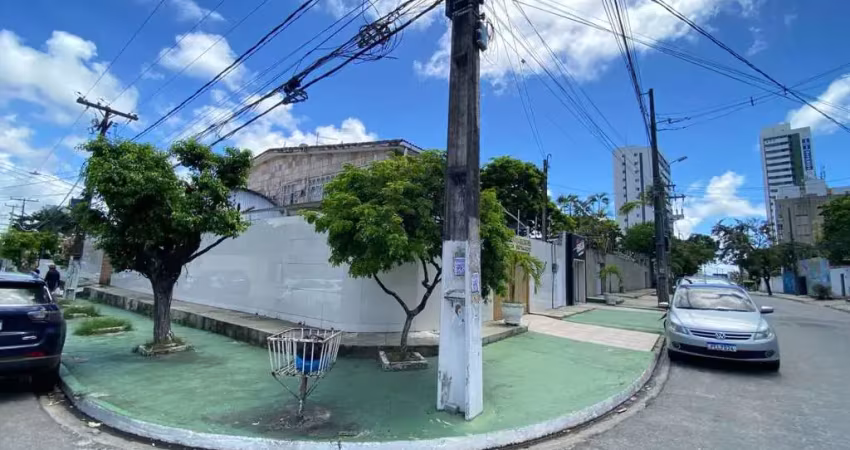 Excelente casa em candeias para fins comercial e residencial
