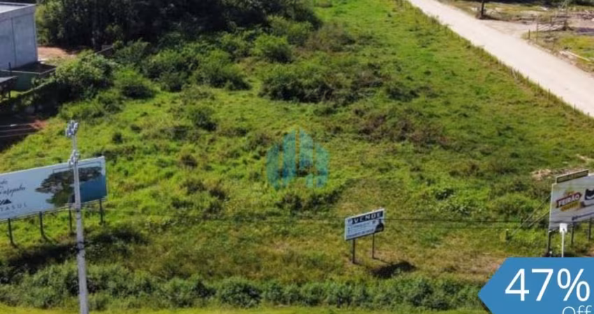 Amplo Terreno de Esquina, Comercial e Industrial, à Beira da Marginal da BR - 101!