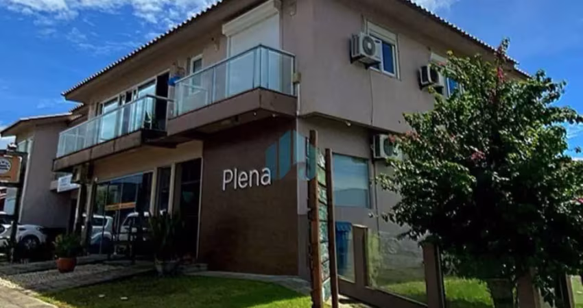 Ampla sala comercial localizada no loteamento panorâmico, no centro de garopaba!